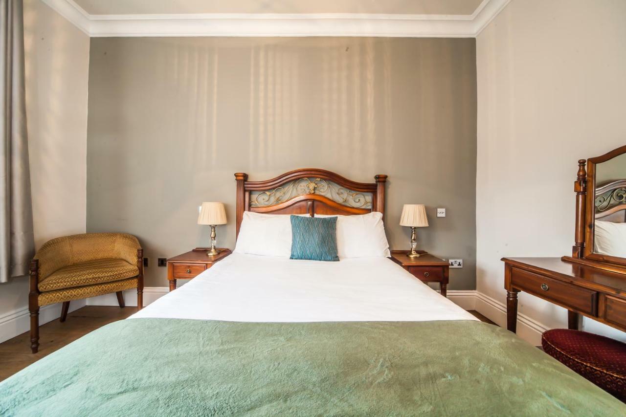 The Manor At Bickley Hotel Bromley Buitenkant foto